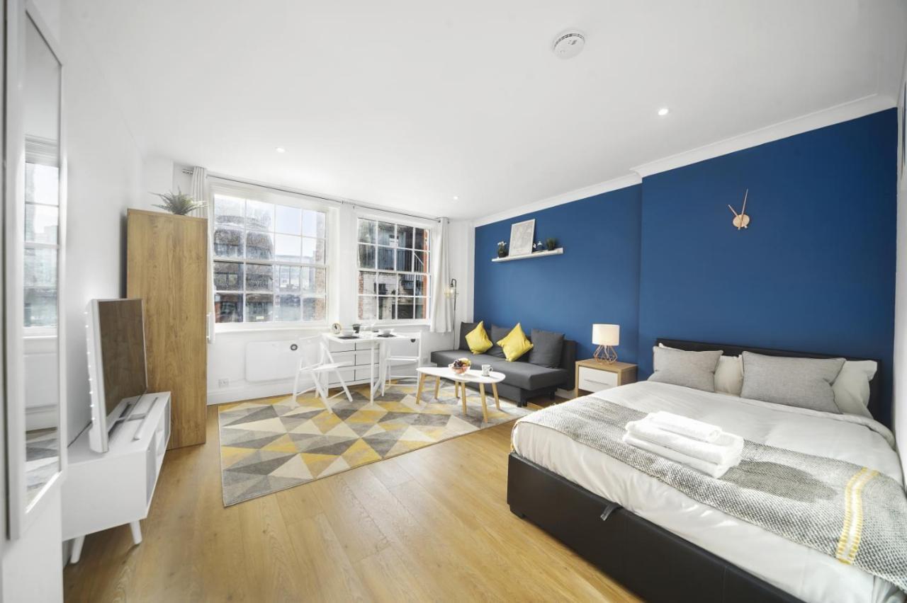 Studio Apartment By Homely Stays London Exteriör bild